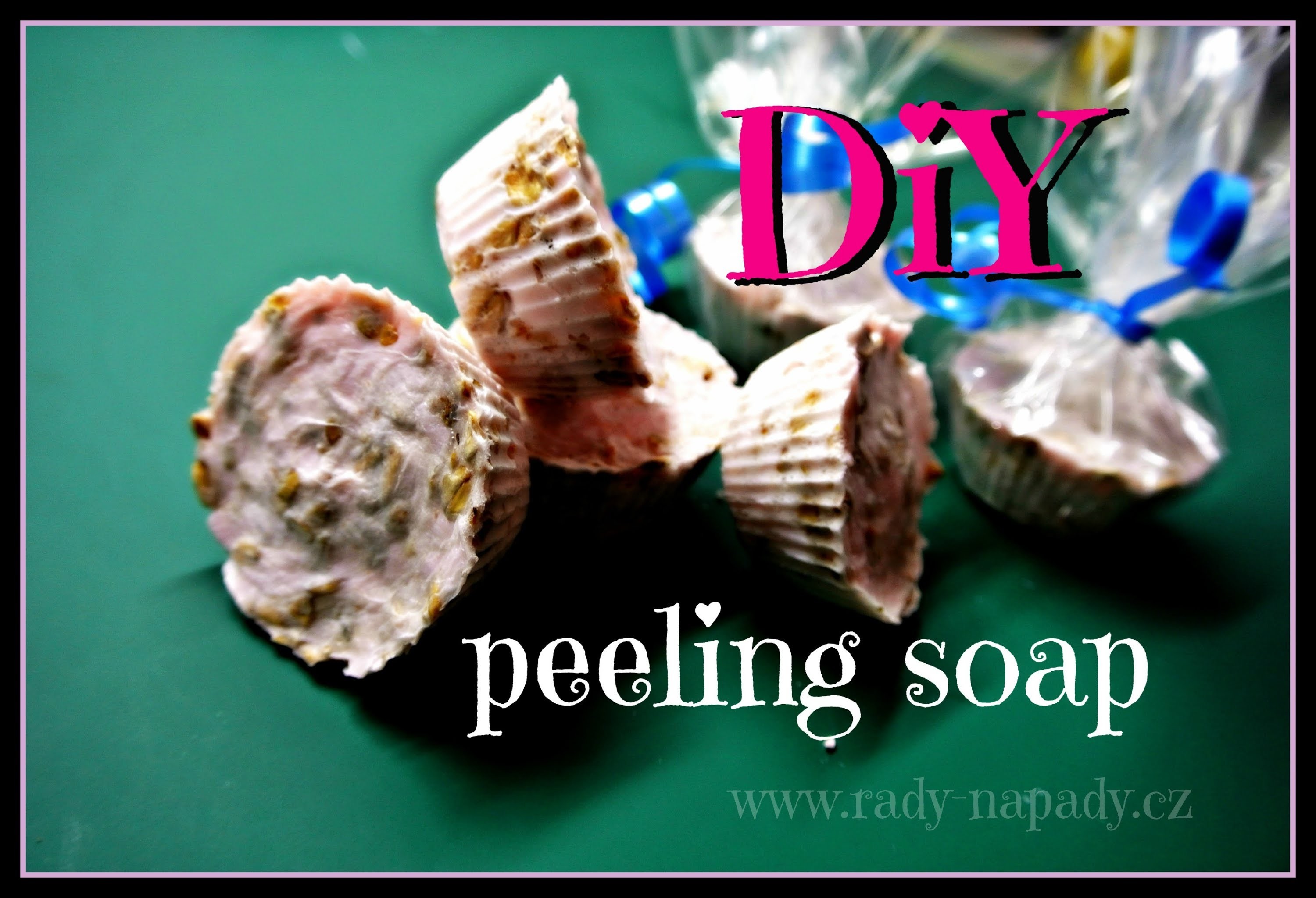 Peelingové mýdlo (peeling soap, body scrub)