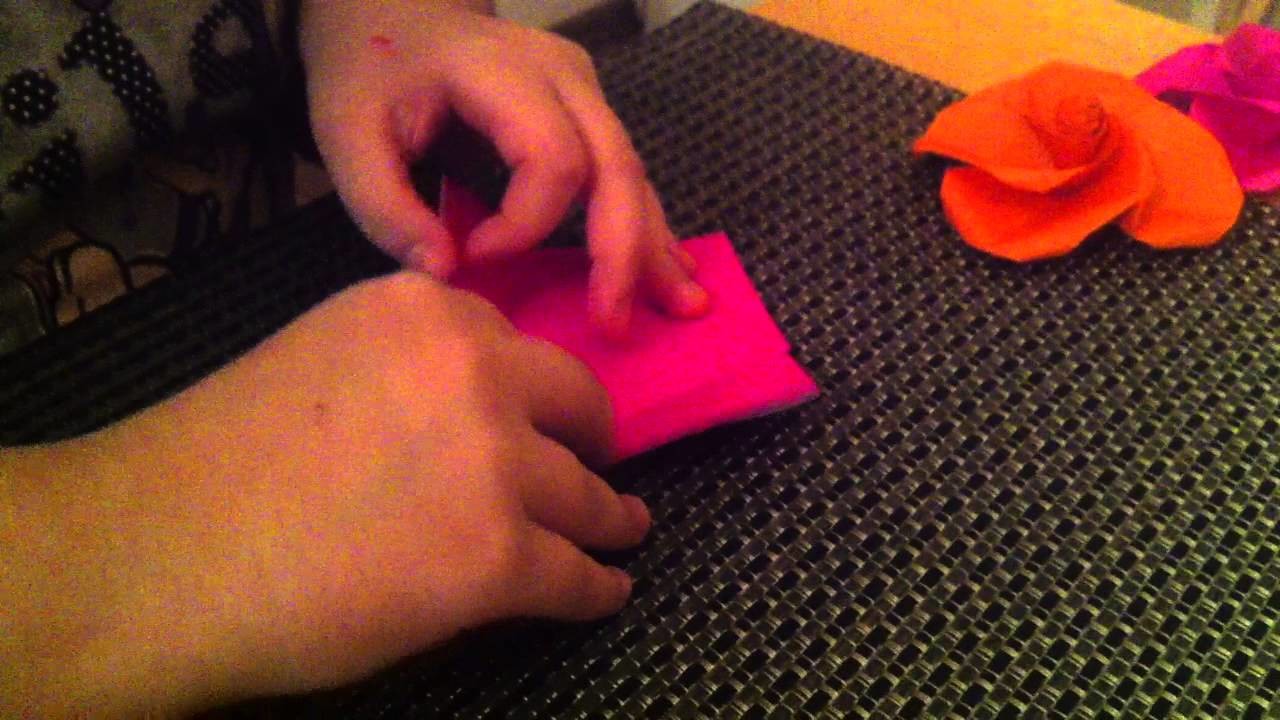 Origami-růže
