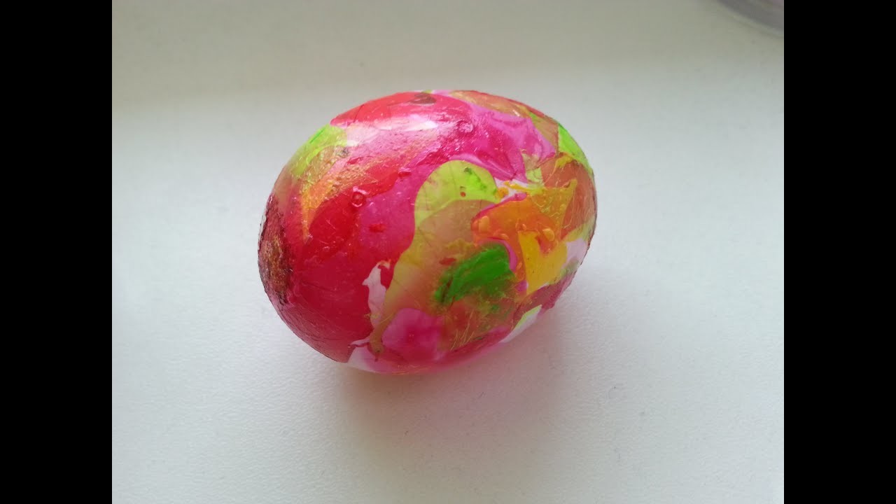 Velikonoční vajíčka zdobená lakem na nehty