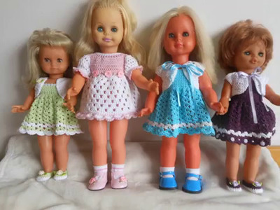 Háčkované šatičky pro staré panenky-Crocheted dress for old dolls