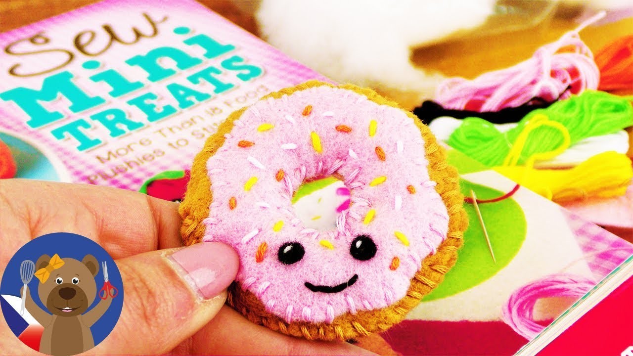 DIY Kawaii Donut jak si ho ušít ???? Sew Mini Treats - knížka & DIY  | Super hezký nápad na dárek