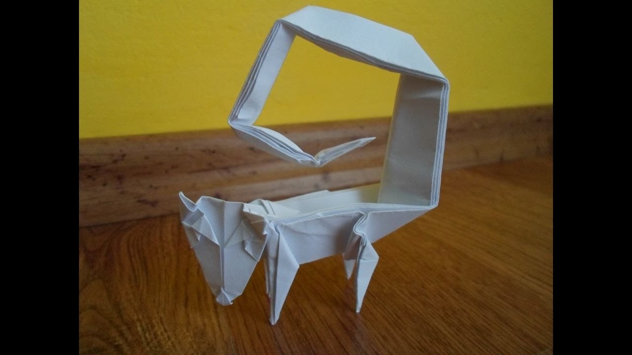 Origami monkey (Ladislav Kaňka)