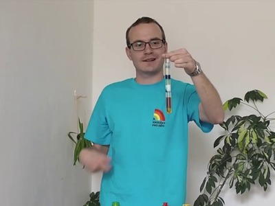 KROUŽKY na doma: Žofka a hustota kapalin (vědecký pokus)