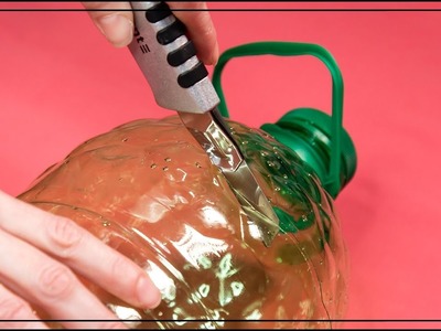 Skvělý nápad znovu využít plastovou láhev - věci, které doma prostě potřebujete!