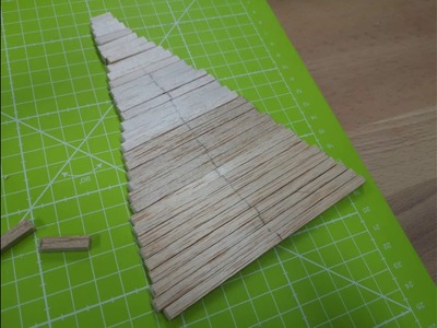 Zažeň nudu s DDM Astra: Dřevěný stromeček varianta 1 (DIY Wooden Tree variant 1)