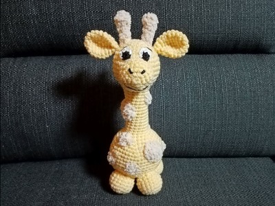 Háčkované hračky - žirafka