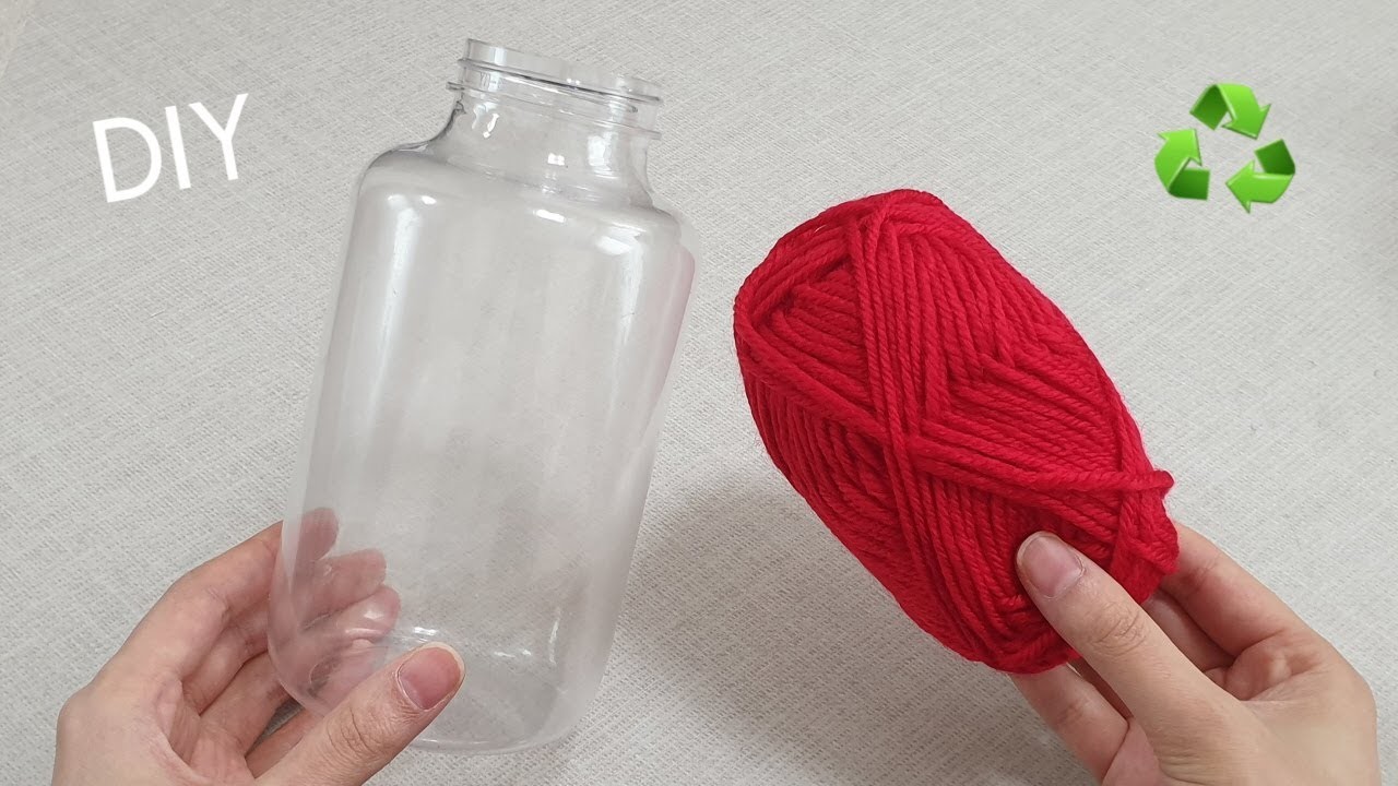Amazing !! Perfect idea made of plastic bottles and wool - Gift Craft ldeas - DIY Projects