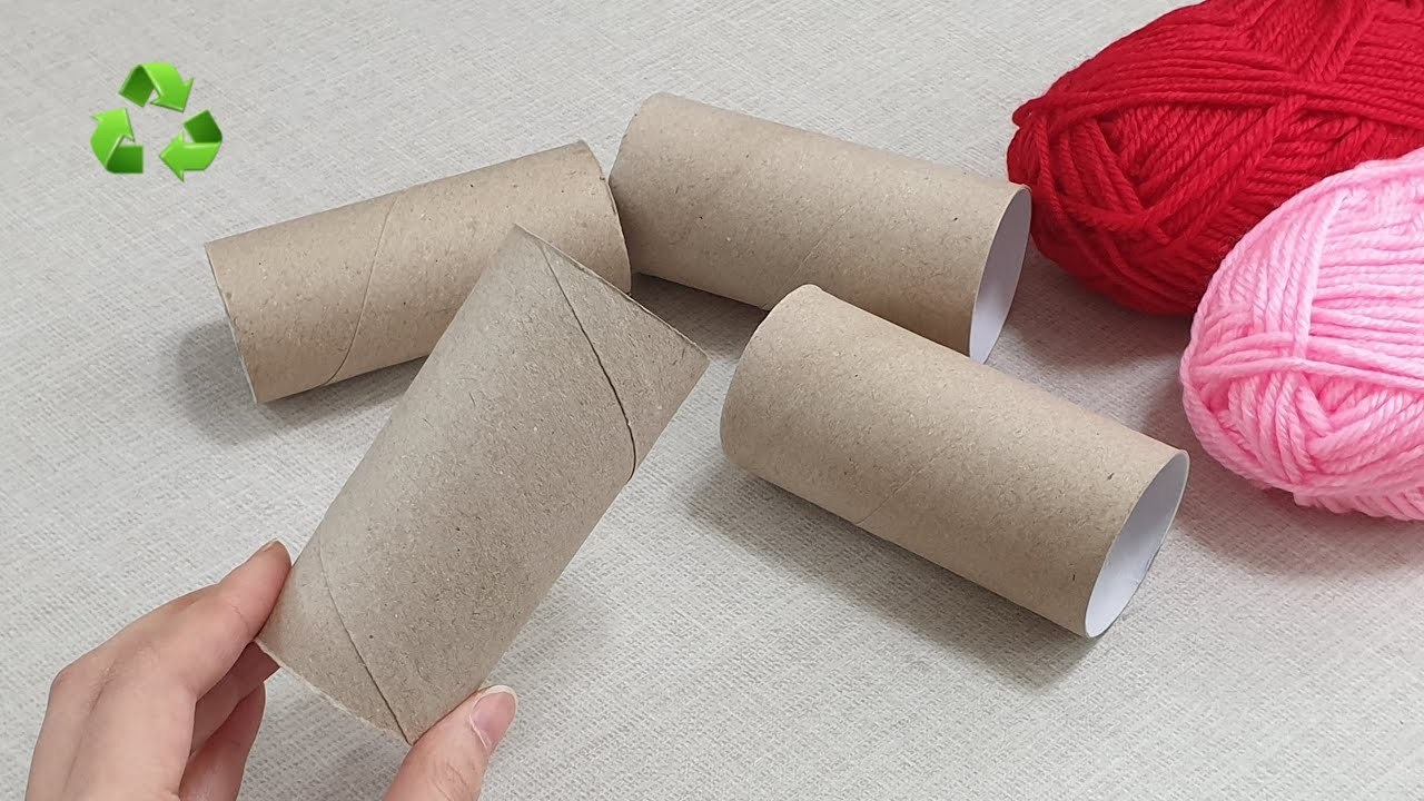 Amazing !! Perfect idea made of empty tissue roll and wool - Recycling Craft ldeas - DIY Projects